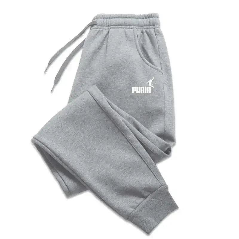 Alliez confort absolu, chaleur et style au quotidien avec ce pantalon de jogging pour homme, idéal pour les saisons fraîches !